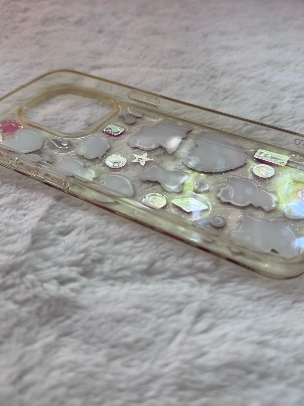 Hello Kitty iPhone Case - Picture 2 of 2